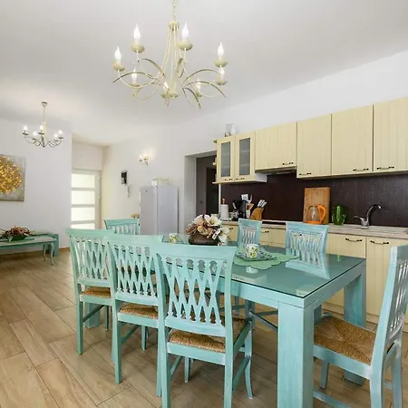 Luce * Labin (Istria)