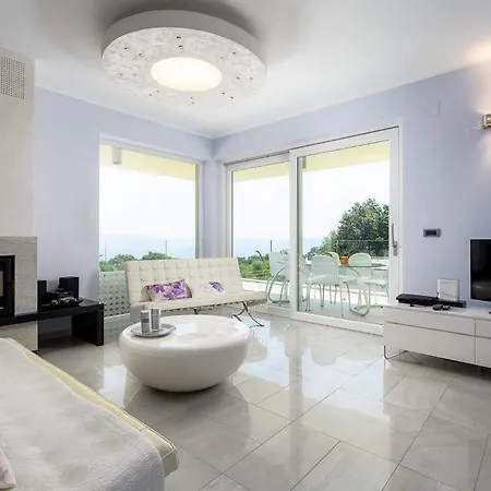 Feriehus Luce Labin (Istria)